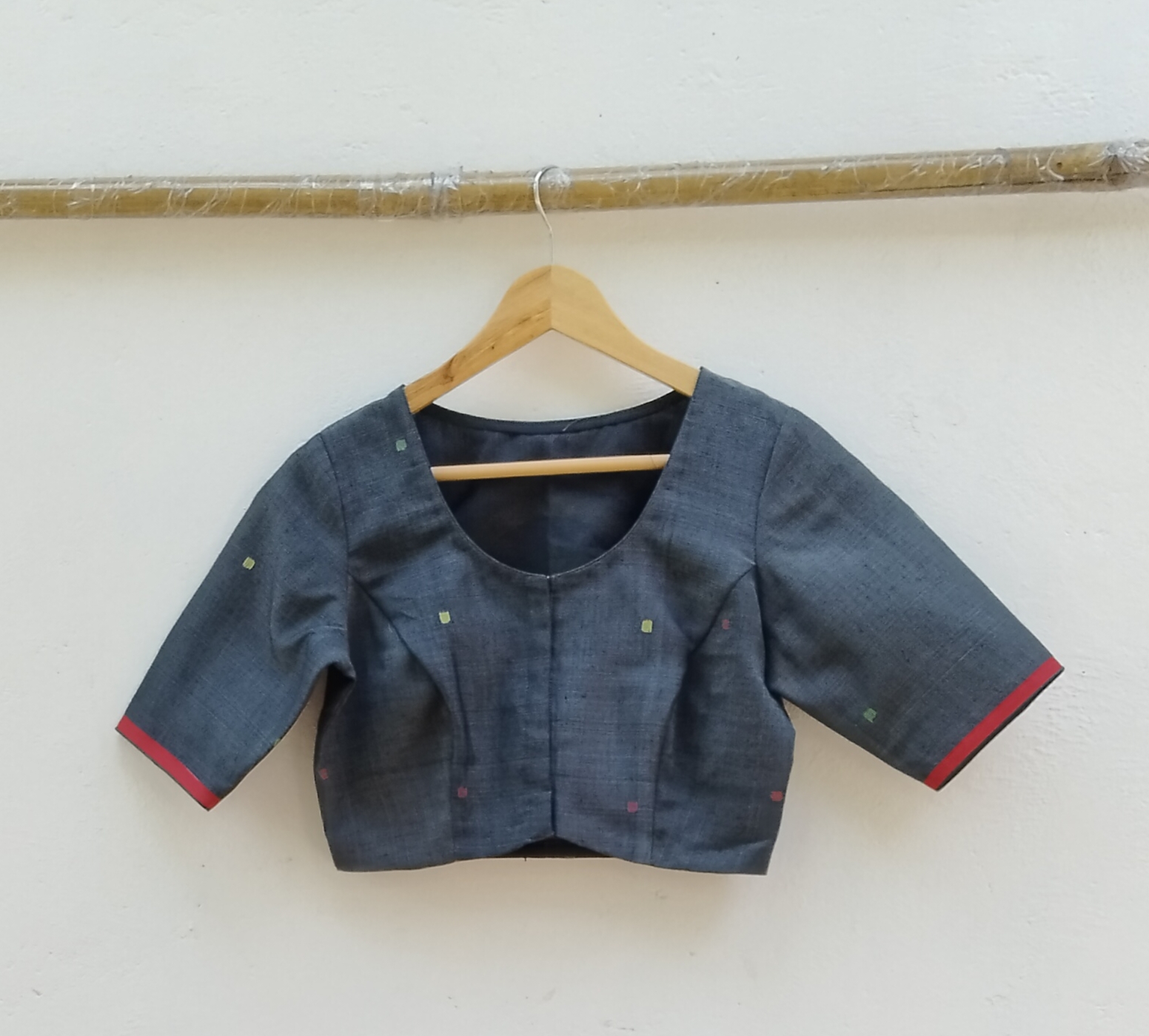 Handwoven Jamdhani Weave Cotton Ready Blouse