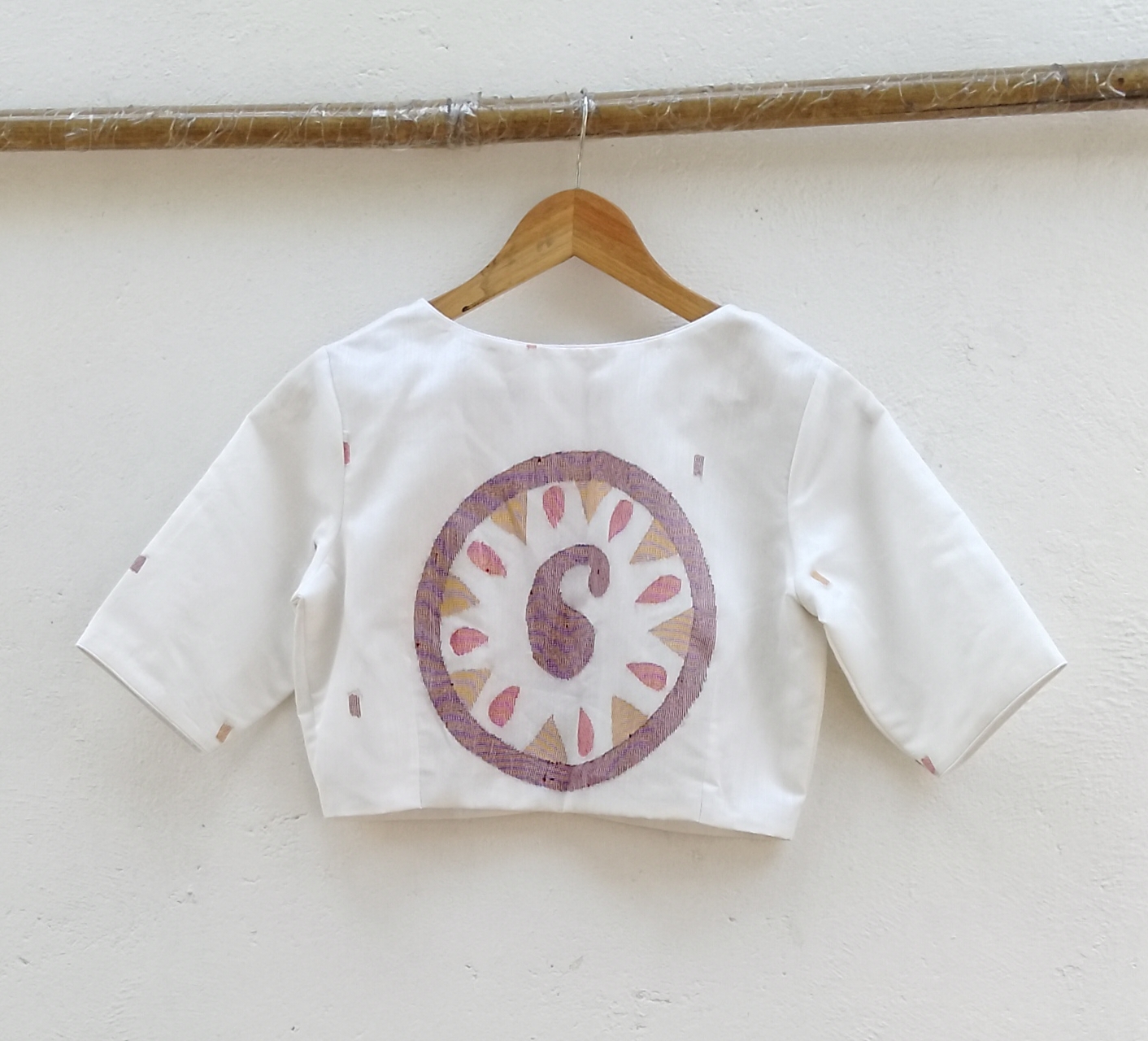 Handwoven Jamdhani Weave Cotton Ready Blouse