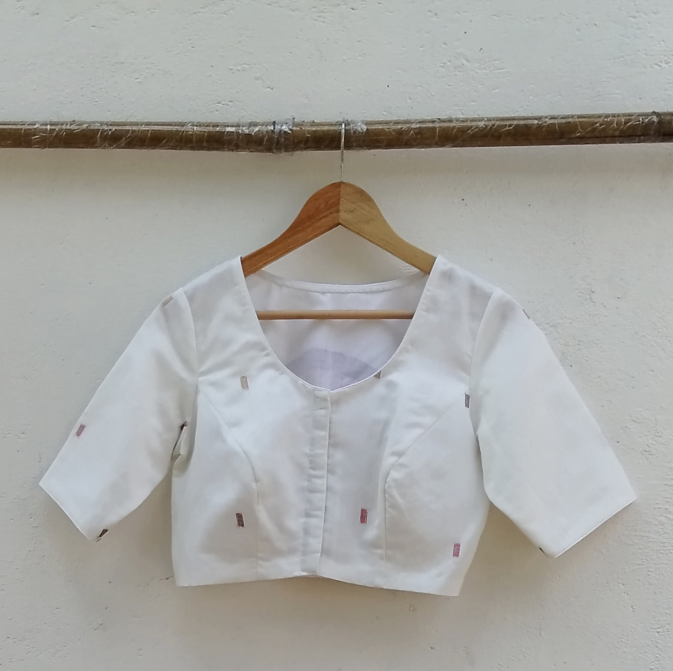 Handwoven Jamdhani Weave Cotton Ready Blouse