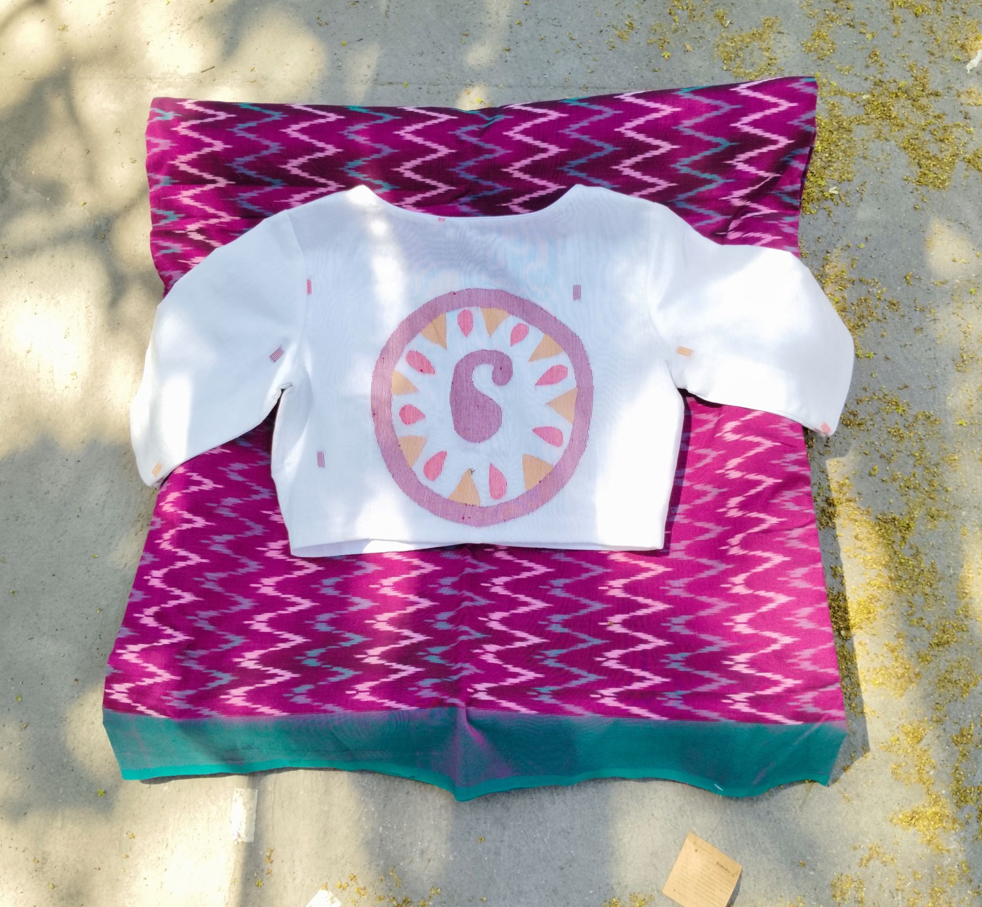 Handwoven Jamdhani Weave Cotton Ready Blouse