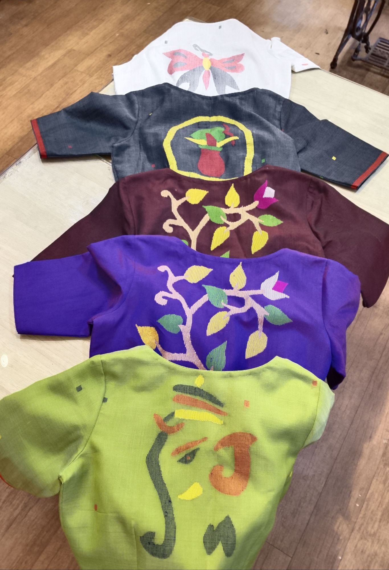 Handwoven Jamdhani Weave Cotton Ready Blouse