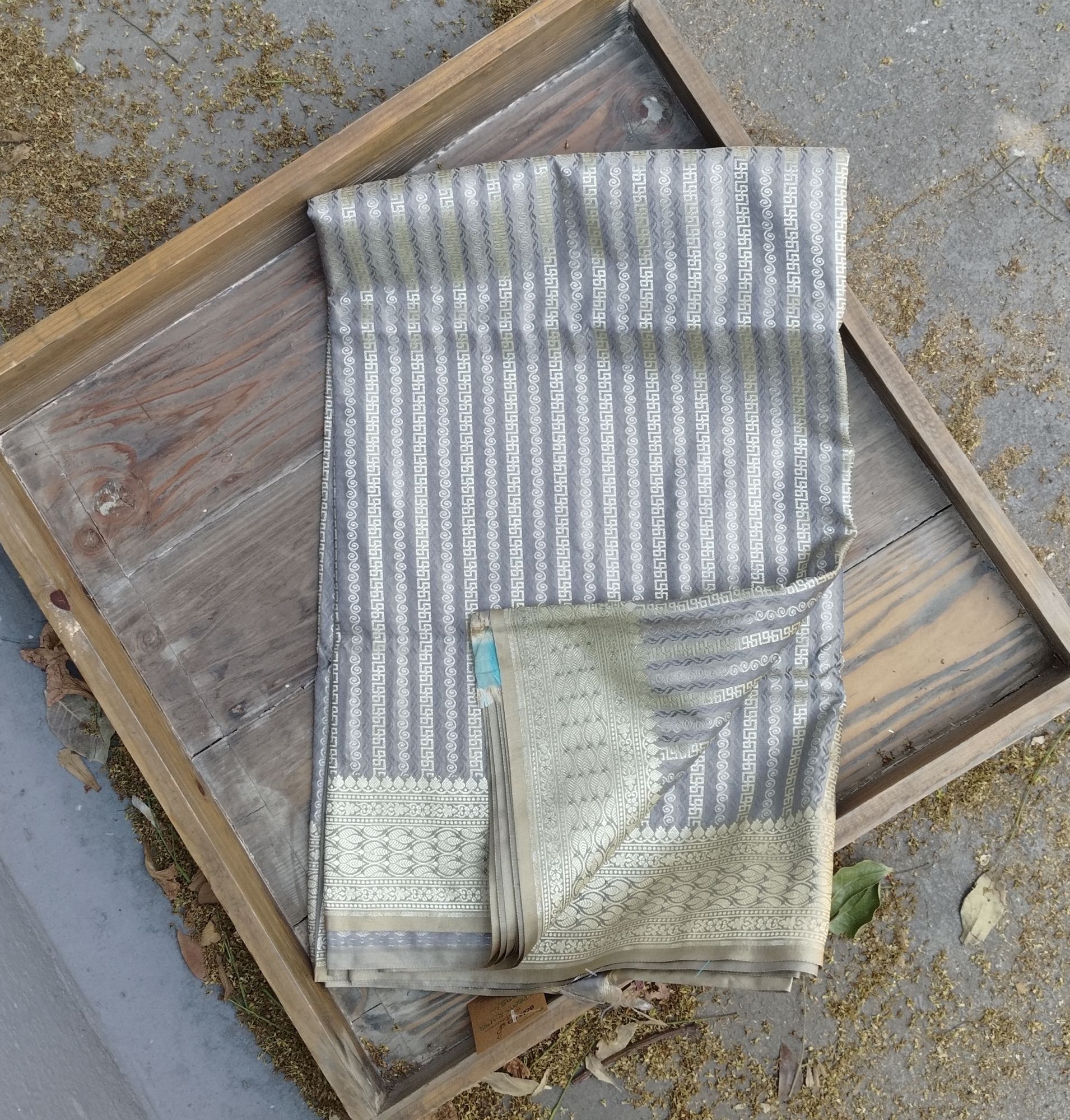 Banarasi Resham Saree