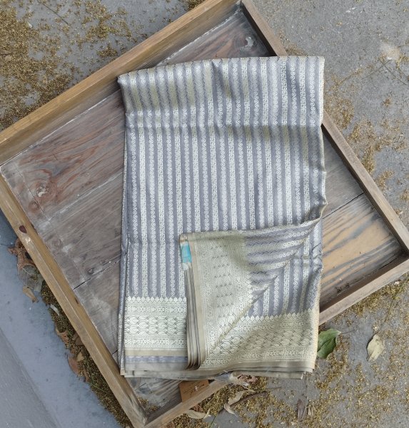 Banarasi Resham Saree