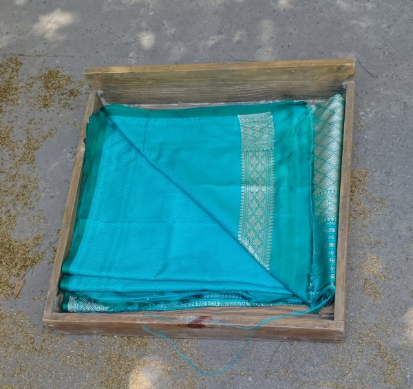 Banarasi Resham Saree