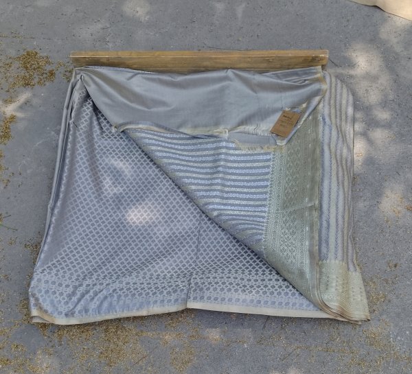 Banarasi Resham Saree