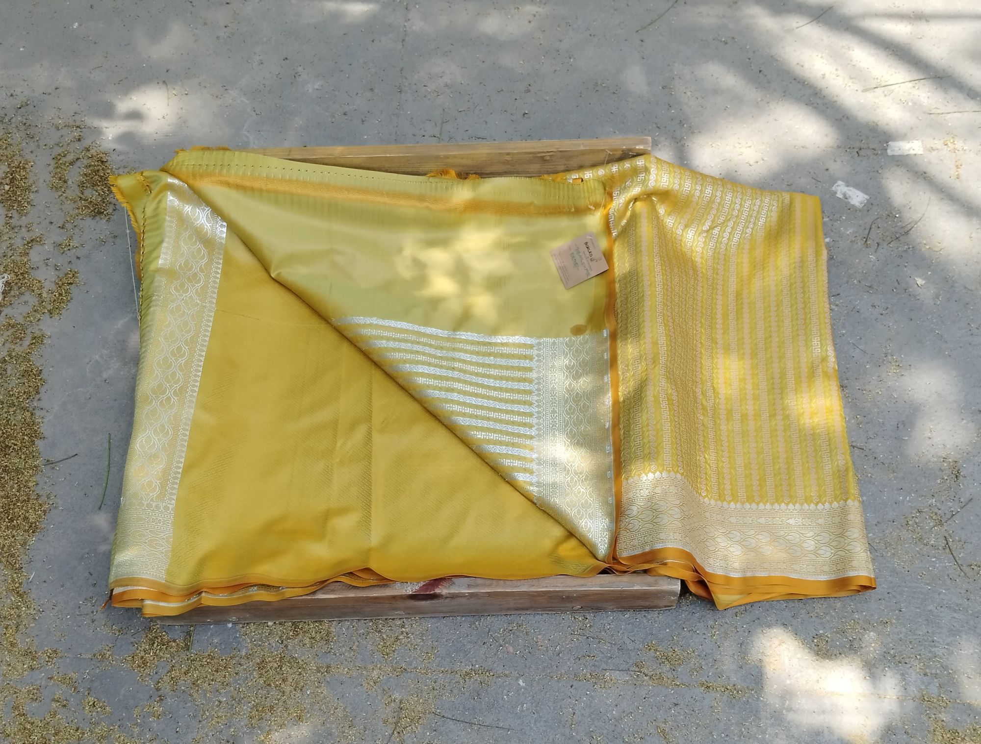 Banarasi Resham Saree