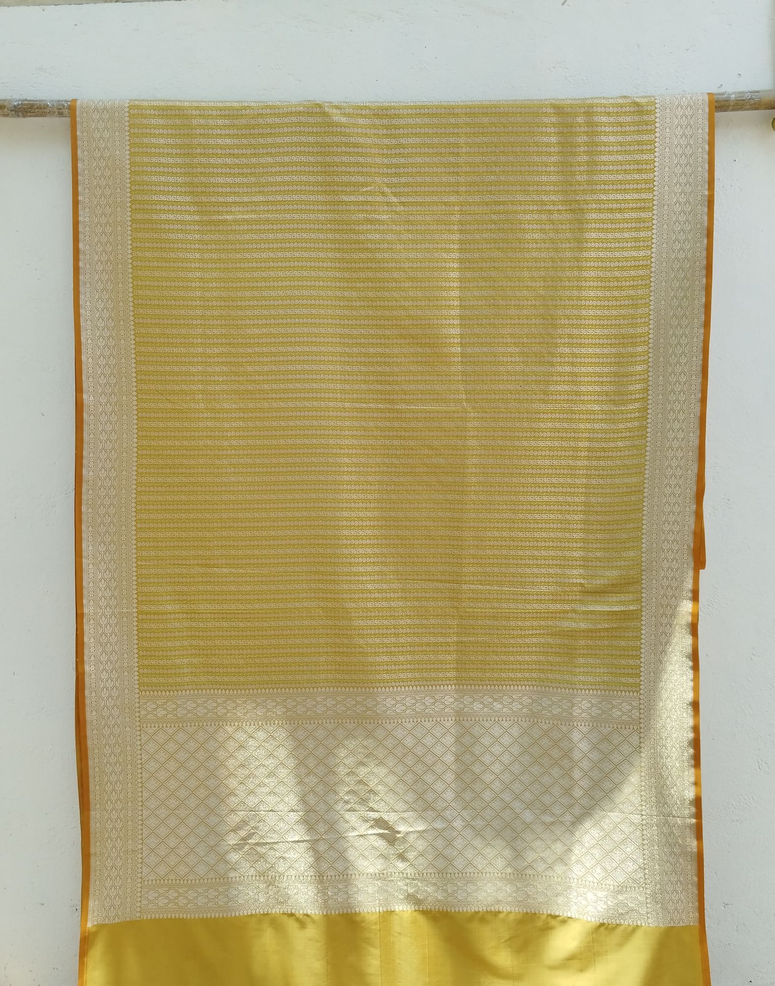 Banarasi Resham Saree