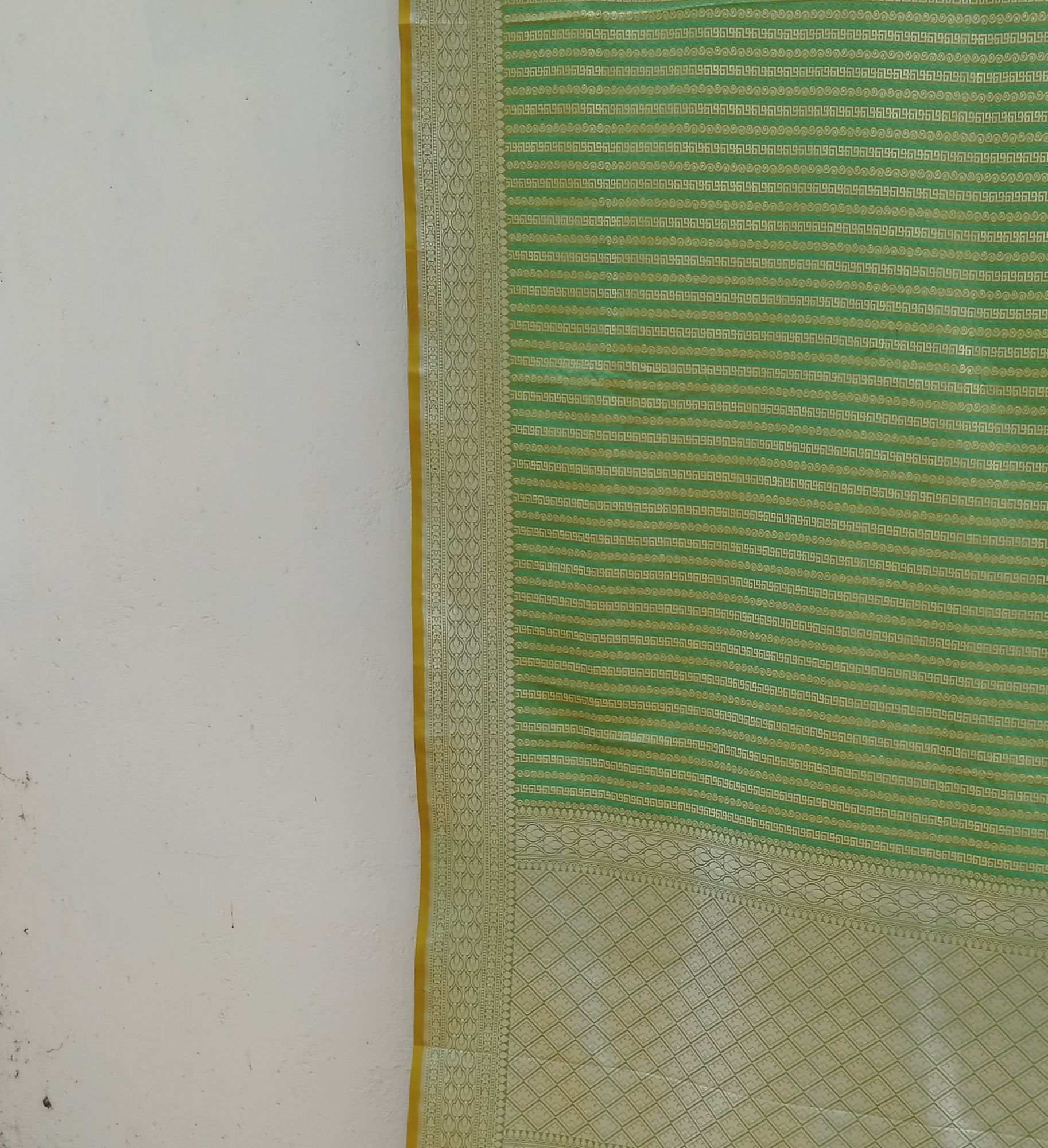 Banarasi Resham Saree