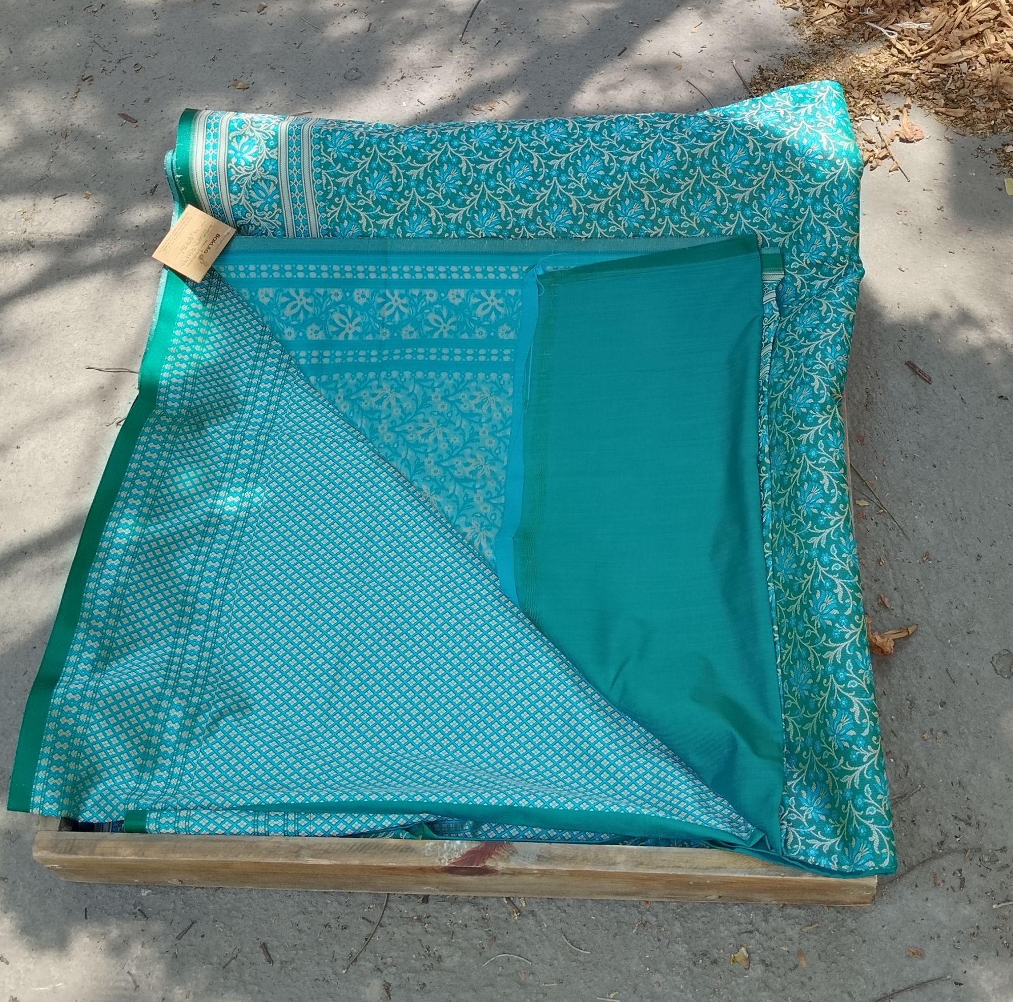 Banarasi Resham Saree