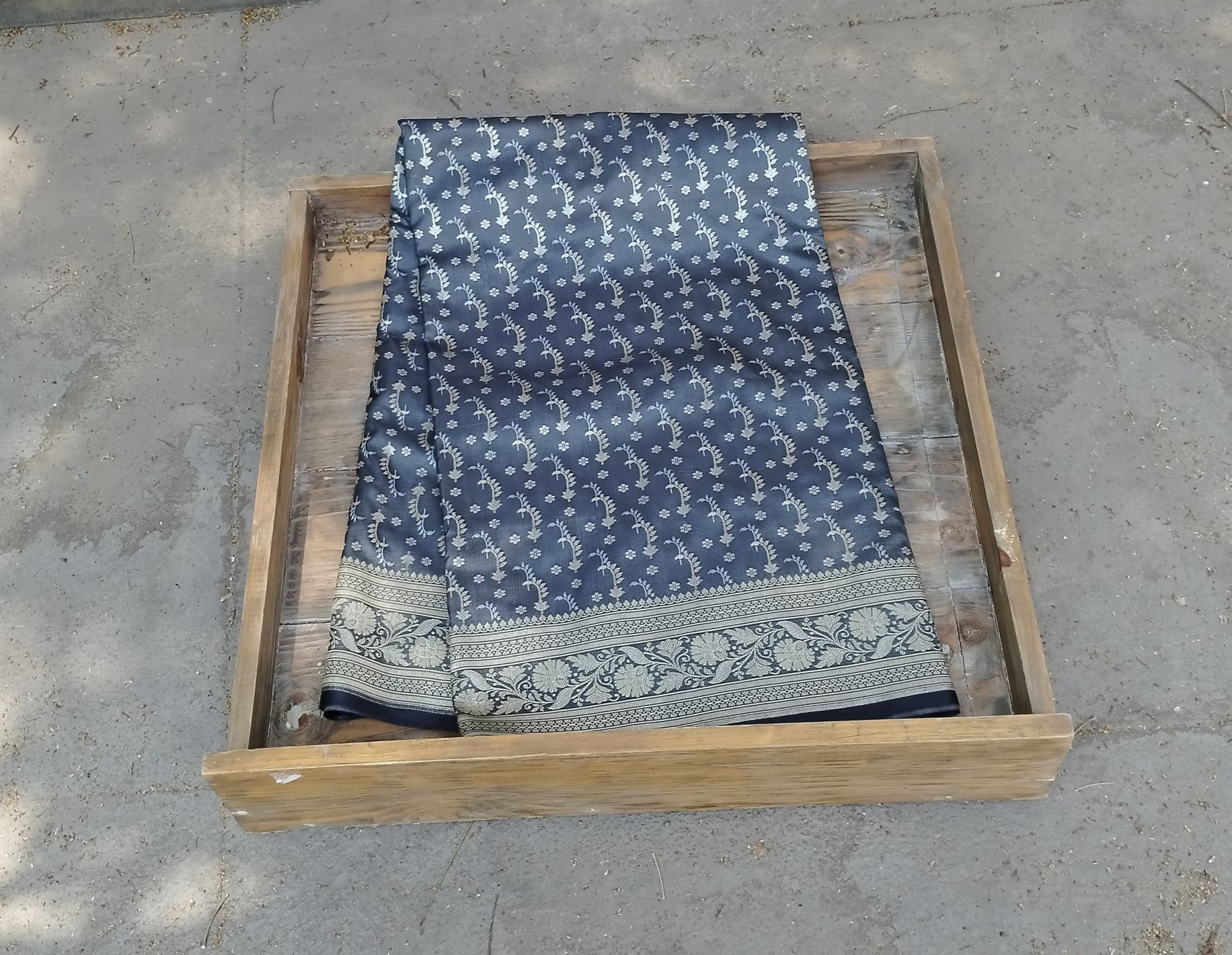 Banarasi Resham Saree