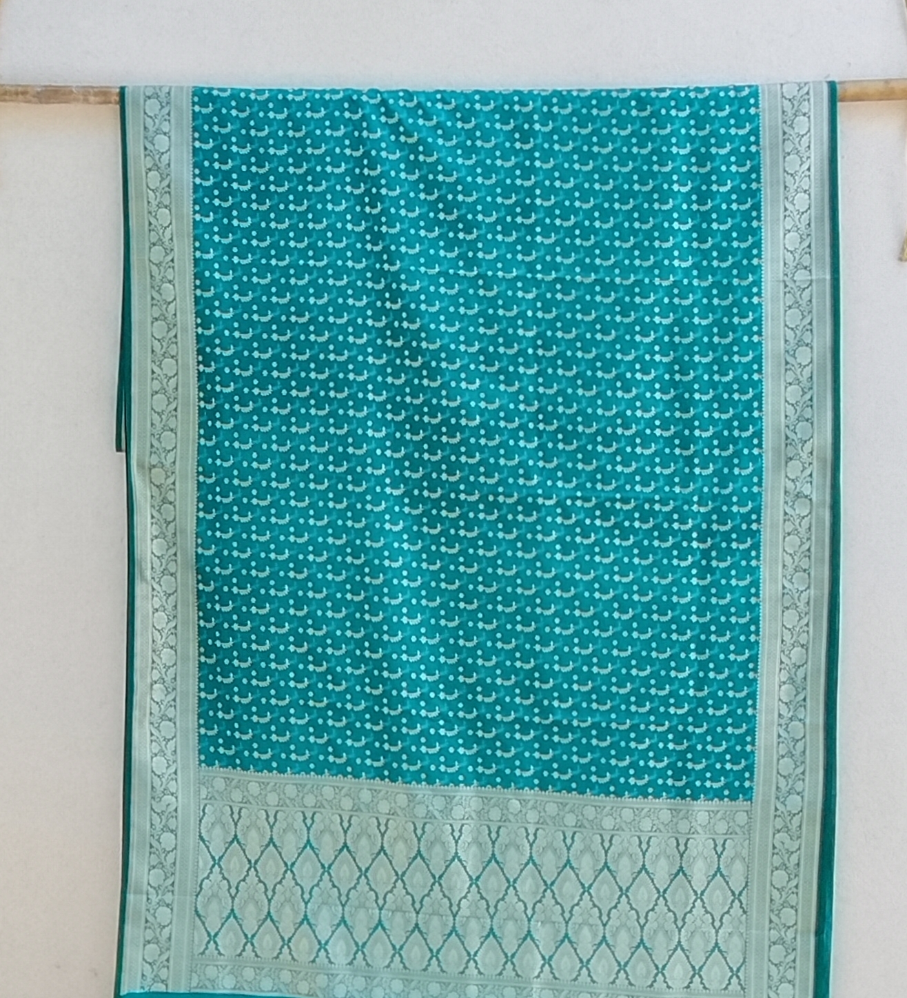Banarasi Resham Saree