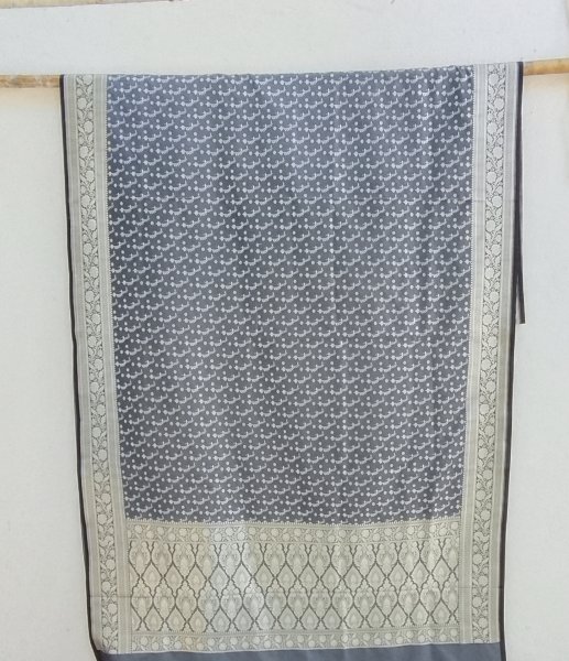 Banarasi Resham Saree