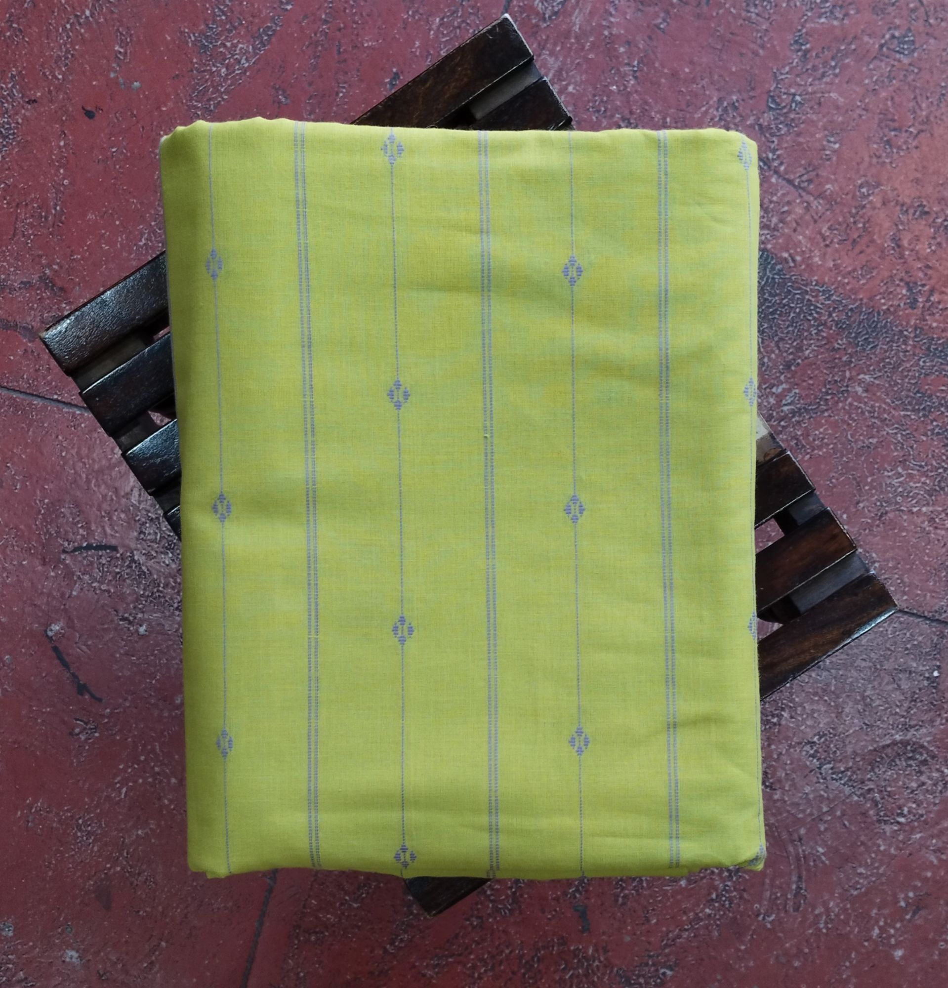 Cotton unstitched fabric