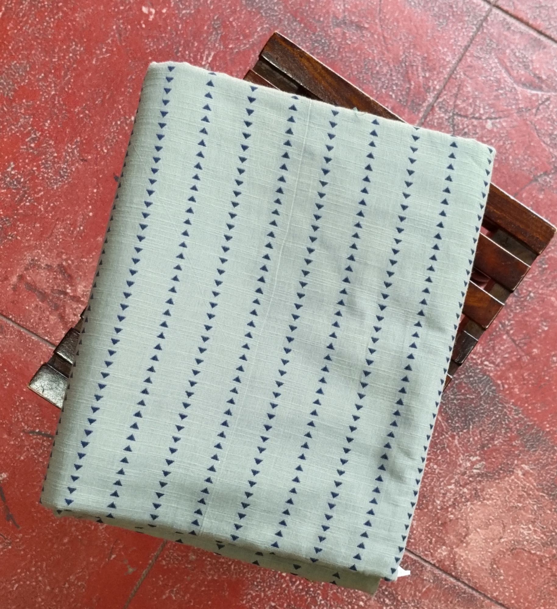 Cotton unstitched fabric