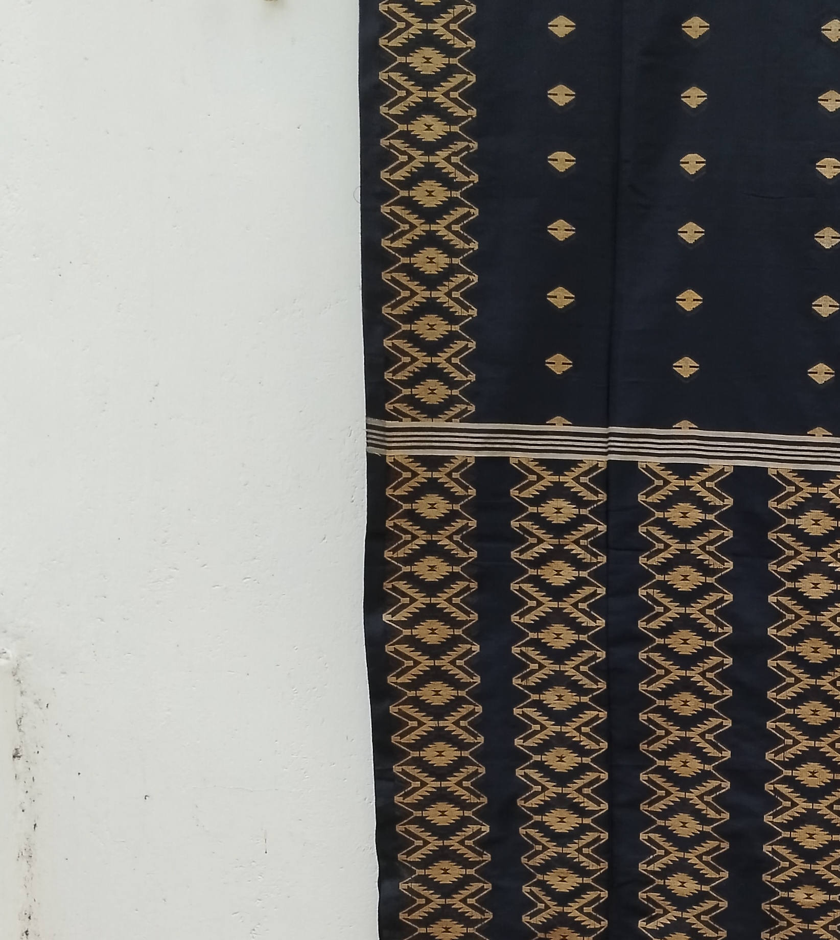 Jhamdani Weave Cotton Saree