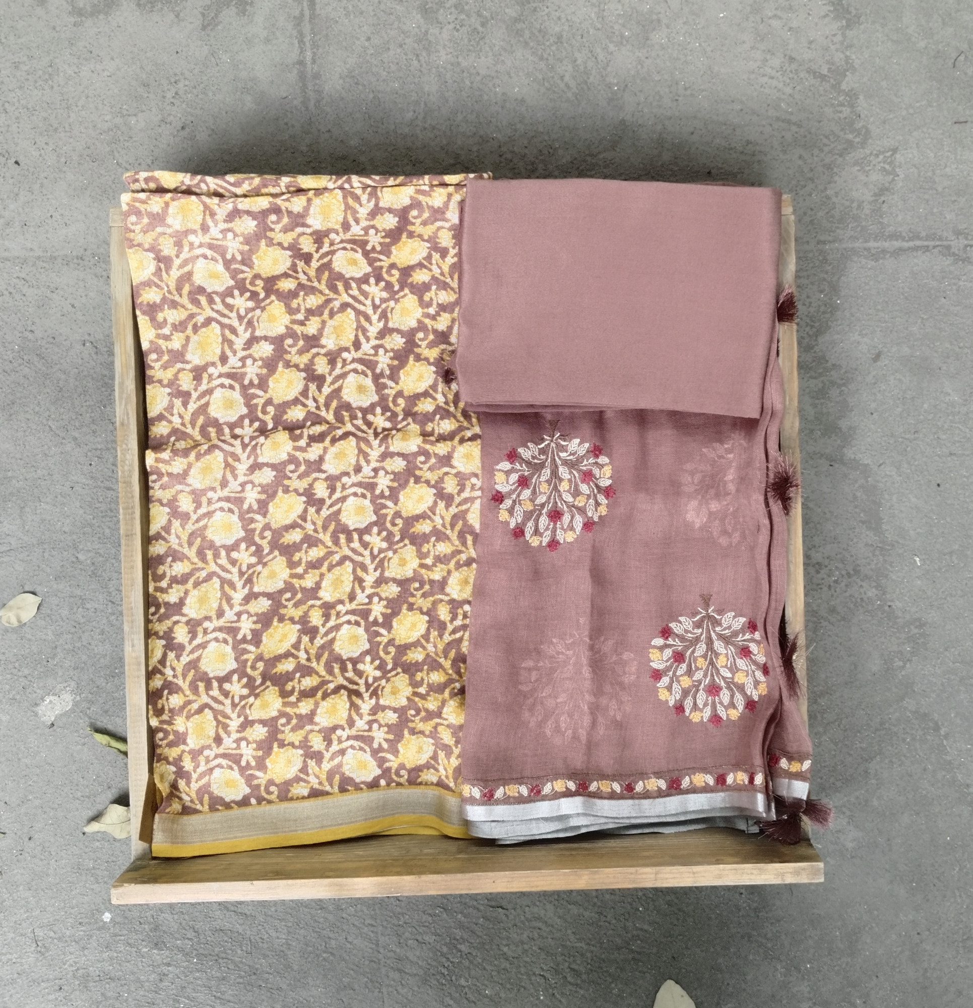 Linen Unstitched Dress Suit