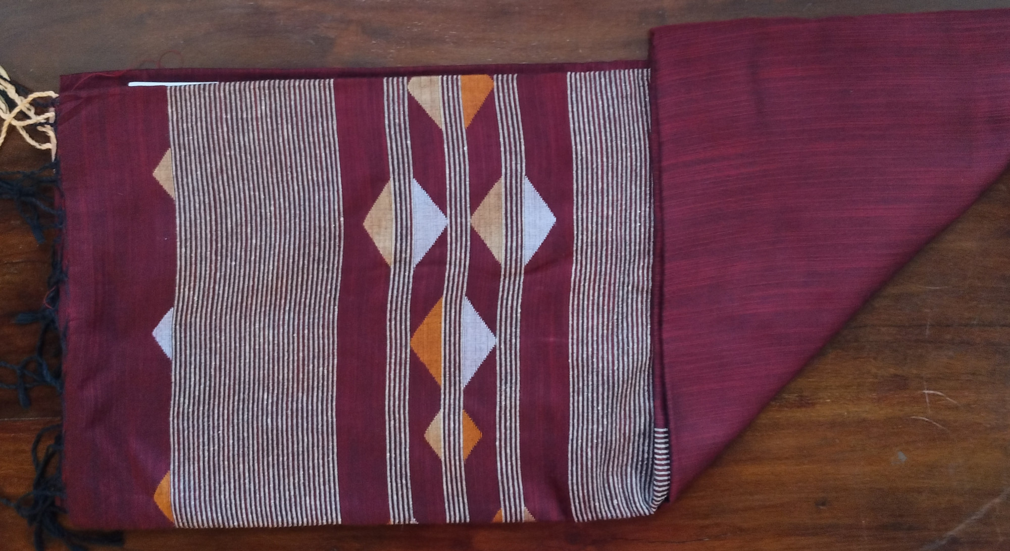 Hand Woven Jhamdani Weave Saree