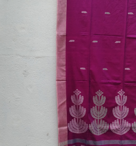 Hand Woven Jhamdani Weave Saree