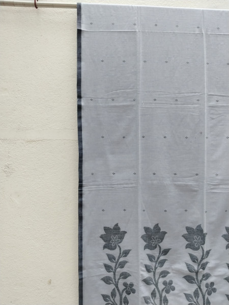 Hand Woven Jhamdani Weave Saree