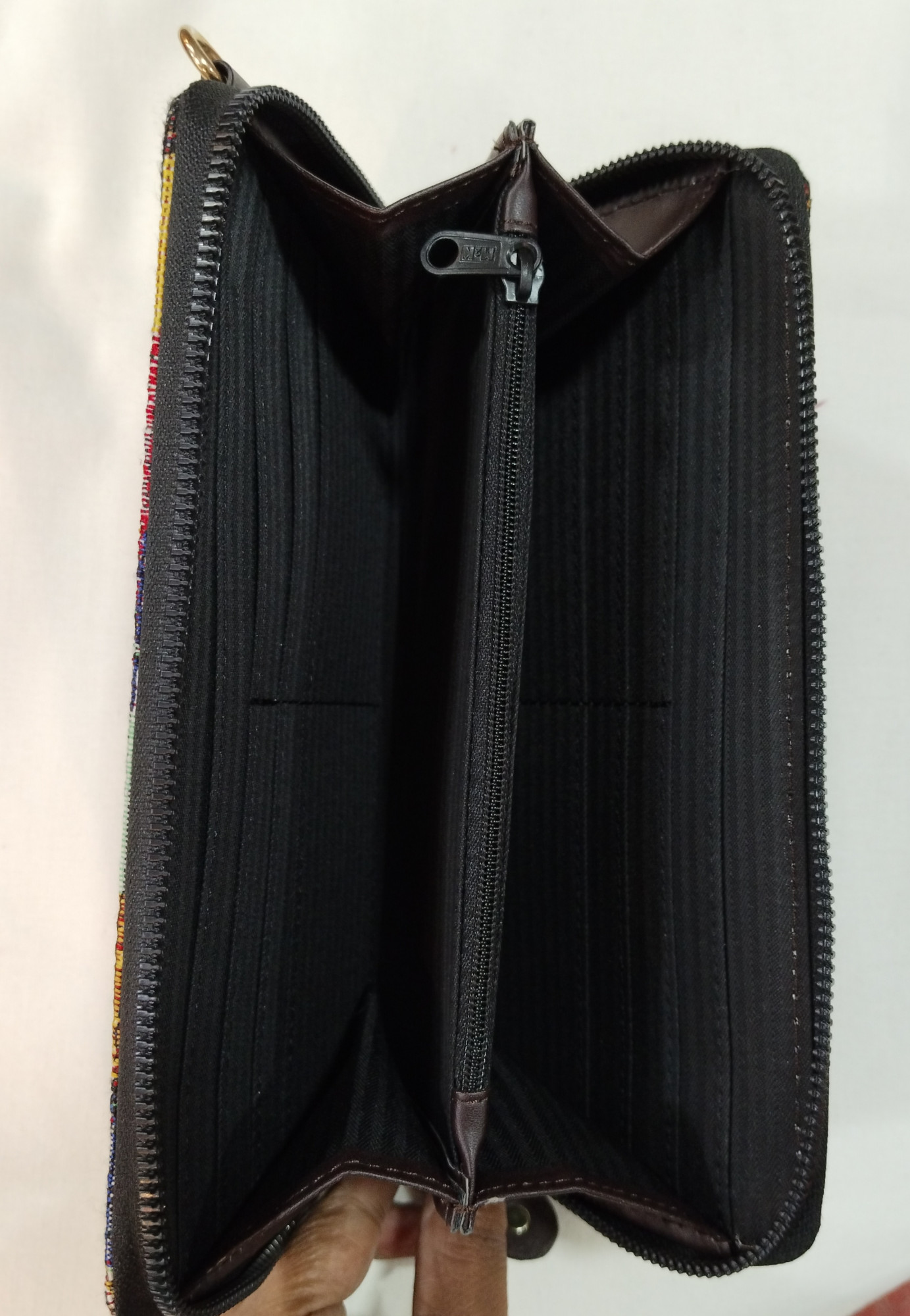 Jacquard Cotton Wallets With Mobile Pouch