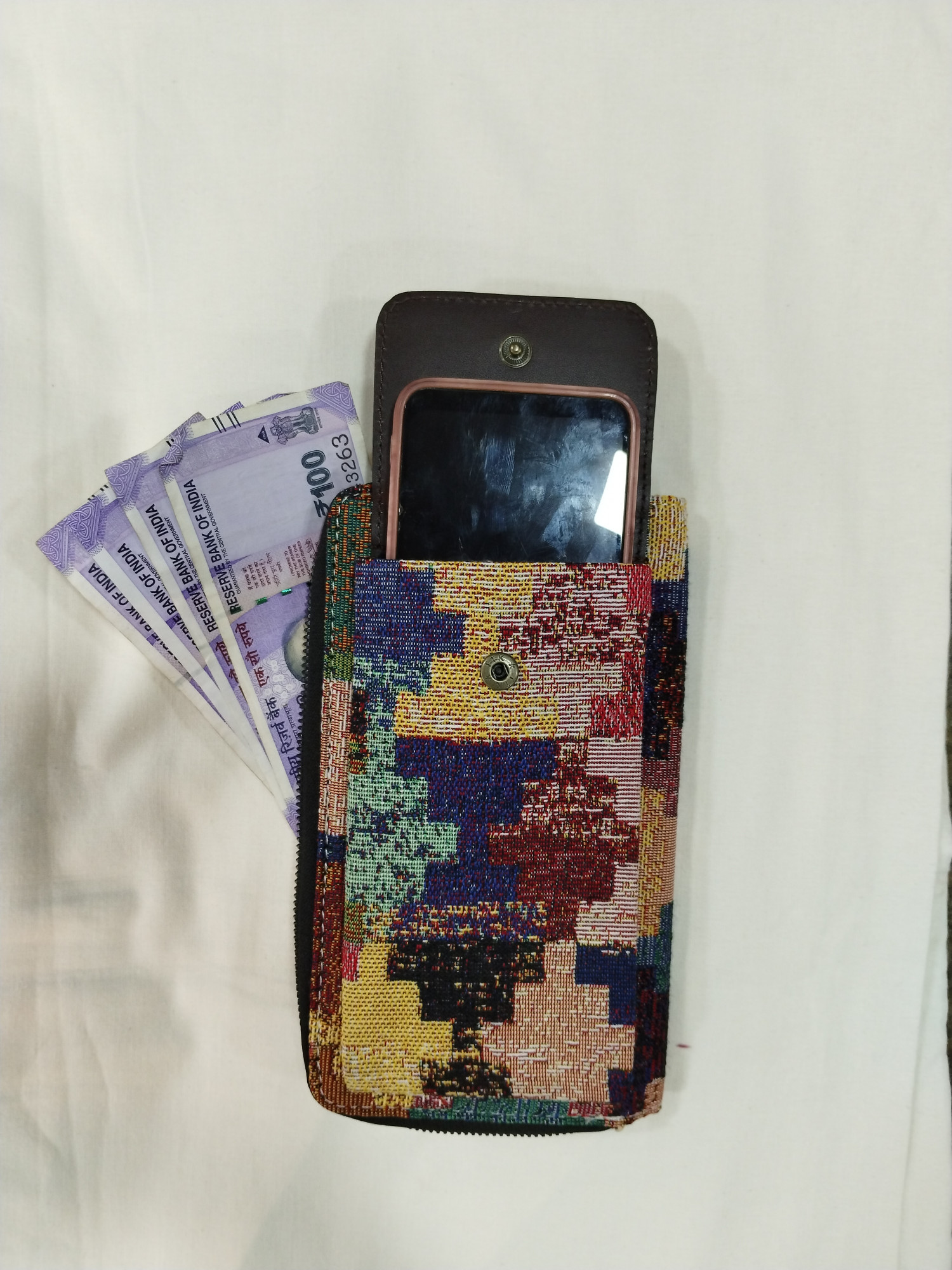 Jacquard Cotton Wallets With Mobile Pouch