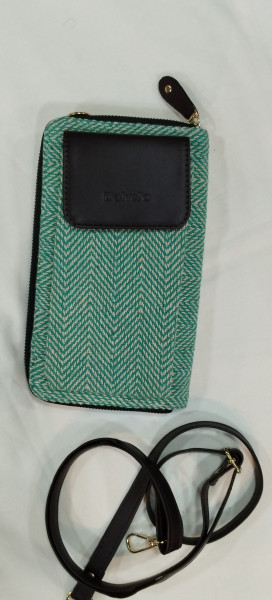 Jacquard Cotton Wallets With Mobile Pouch