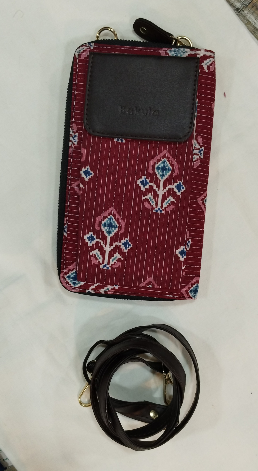 Jacquard Cotton Wallets With Mobile Pouch