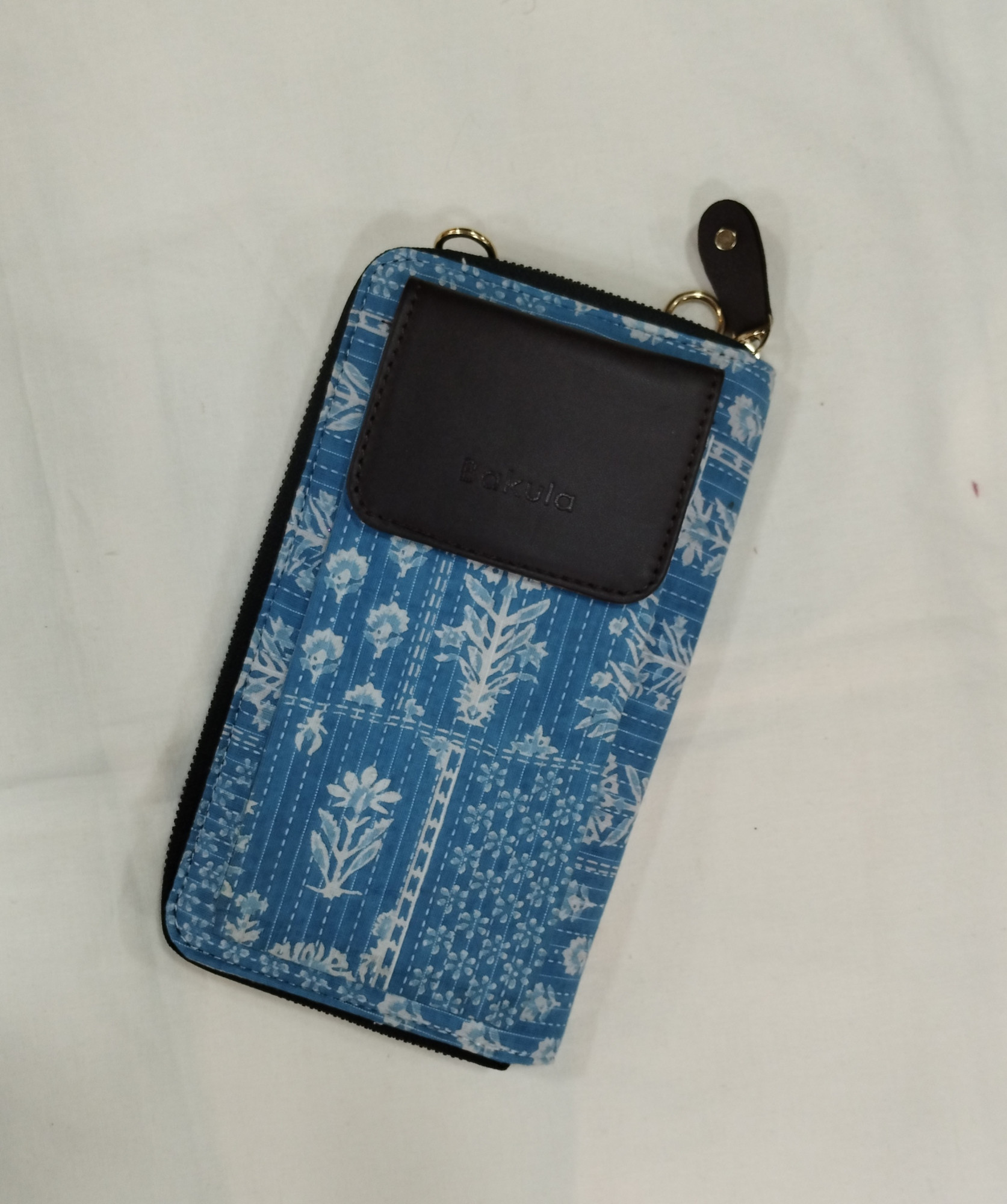 Jacquard Cotton Wallets With Mobile Pouch