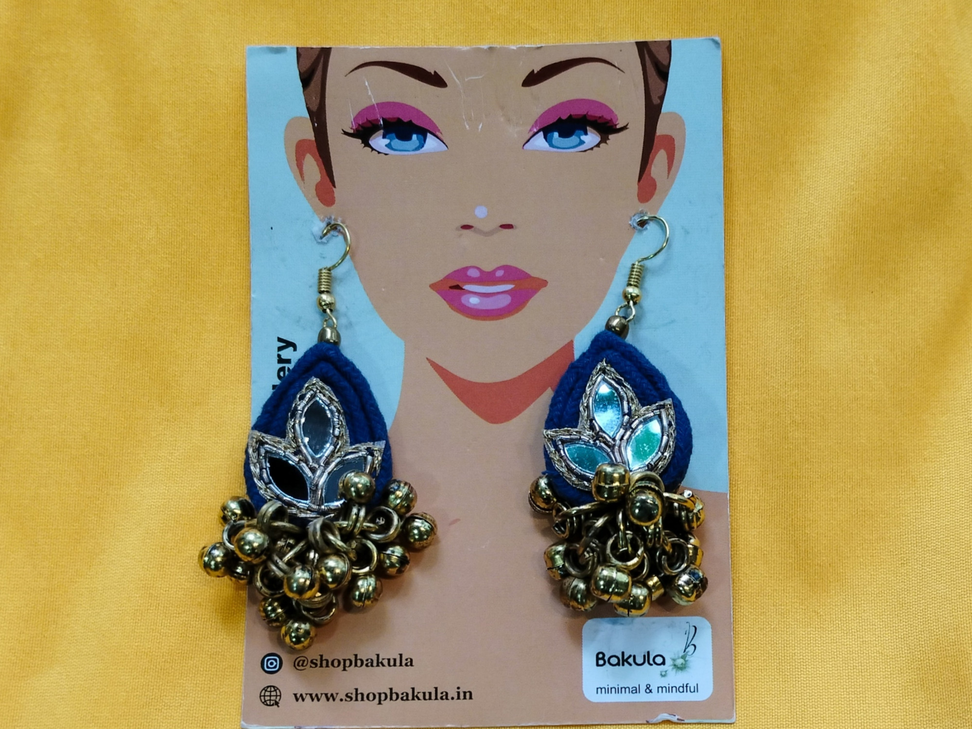 Mirror Work   Earing