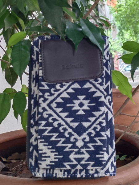 Jacquard Cotton Wallets With Mobile Pouch