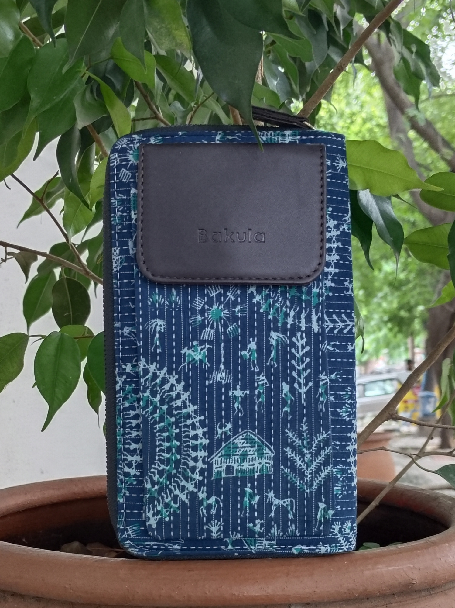 Jacquard Cotton Wallets With Mobile Pouch