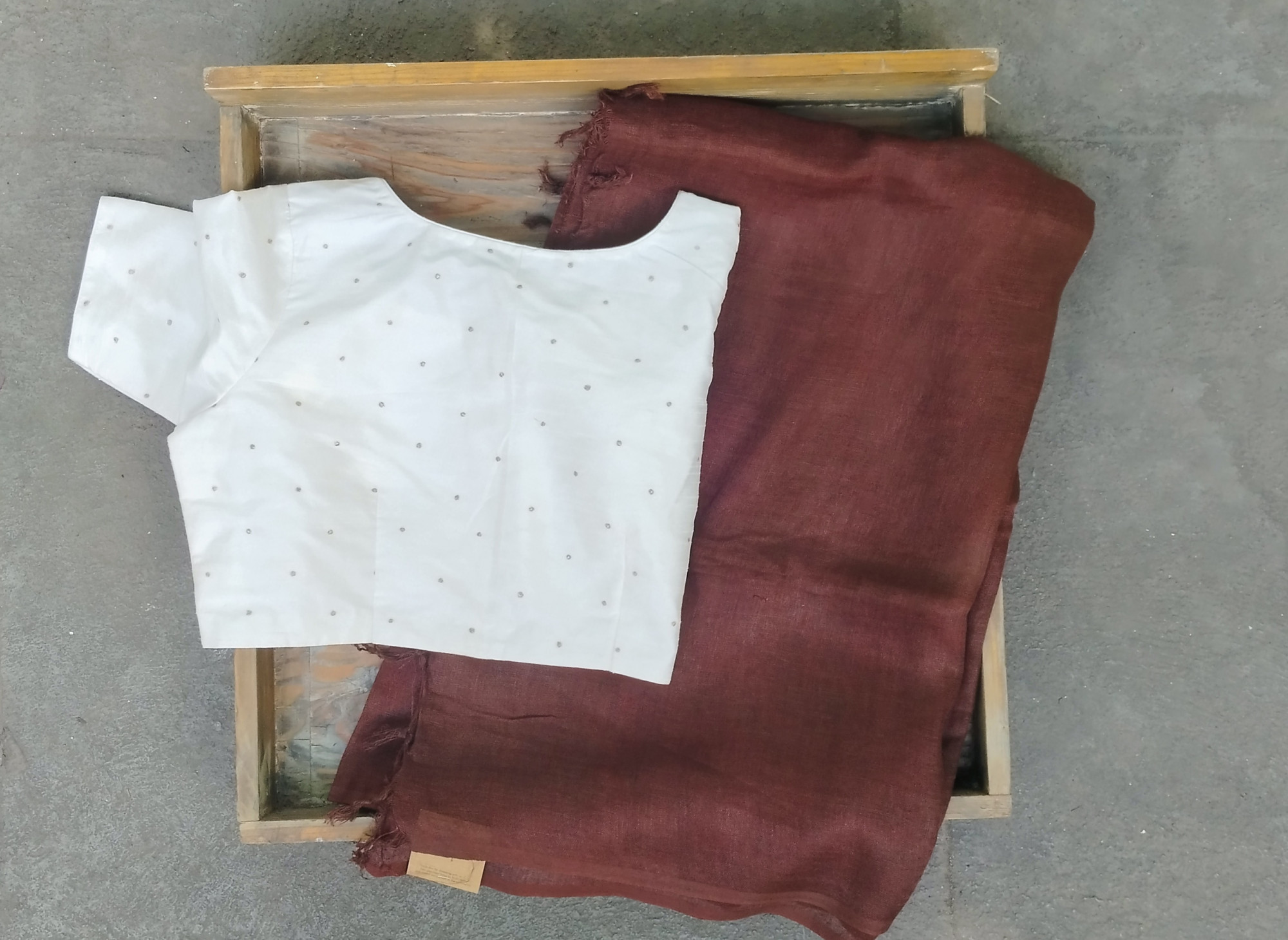 Pure Linen Plain Saree