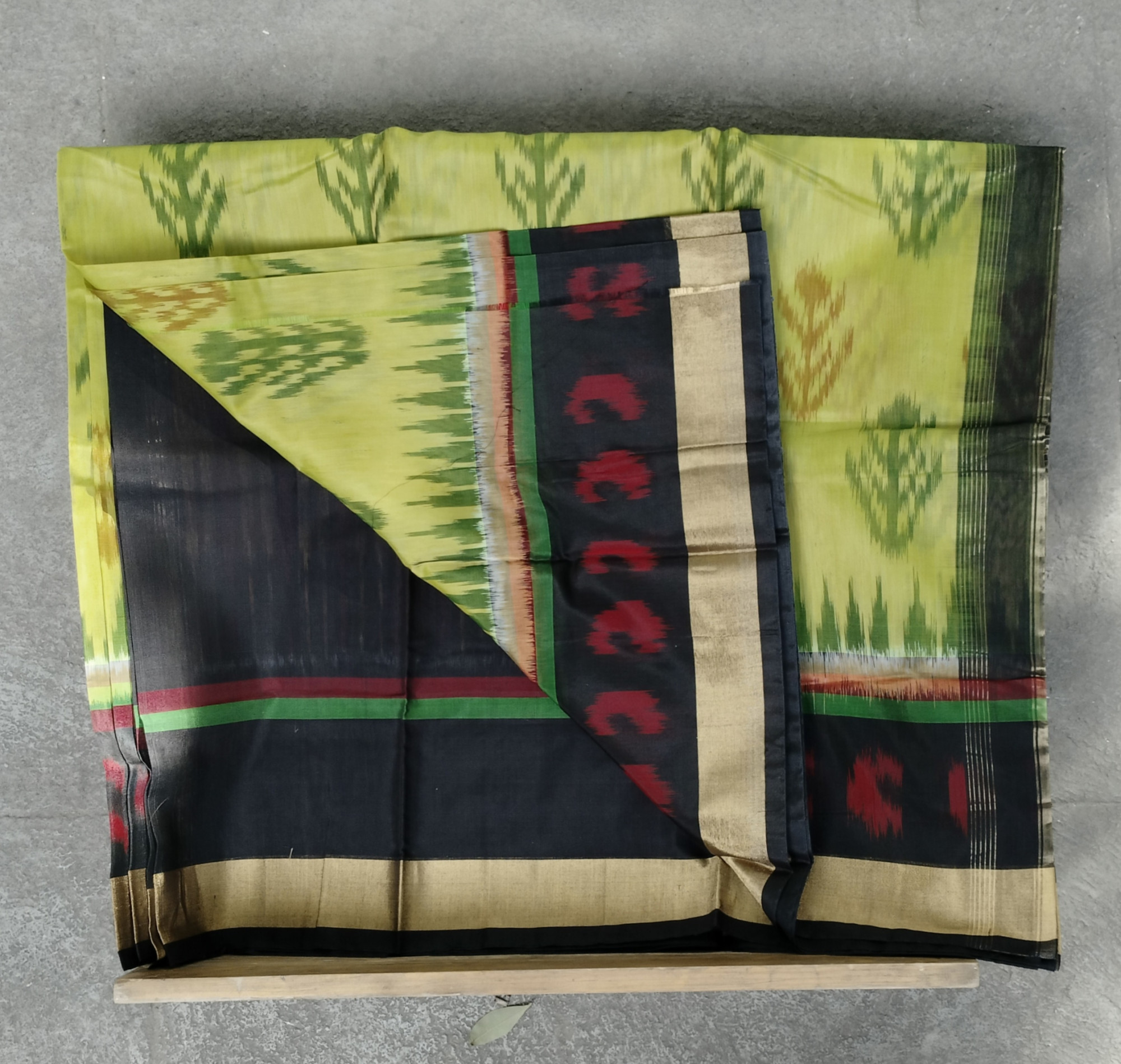 Silk Cotton Pochampalli Saree