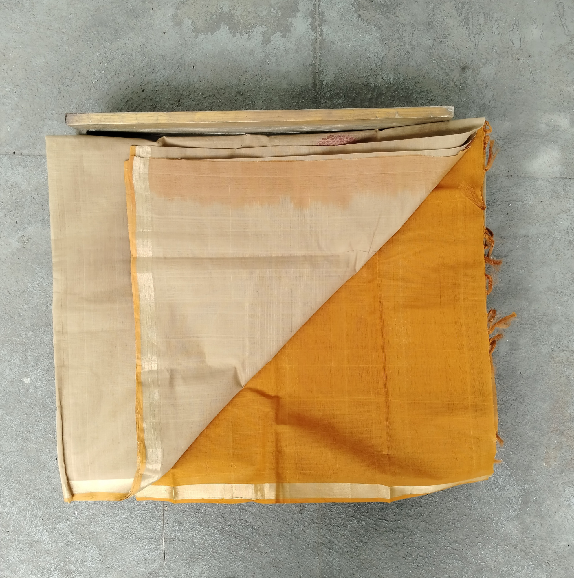 Handloom Cotton Saree