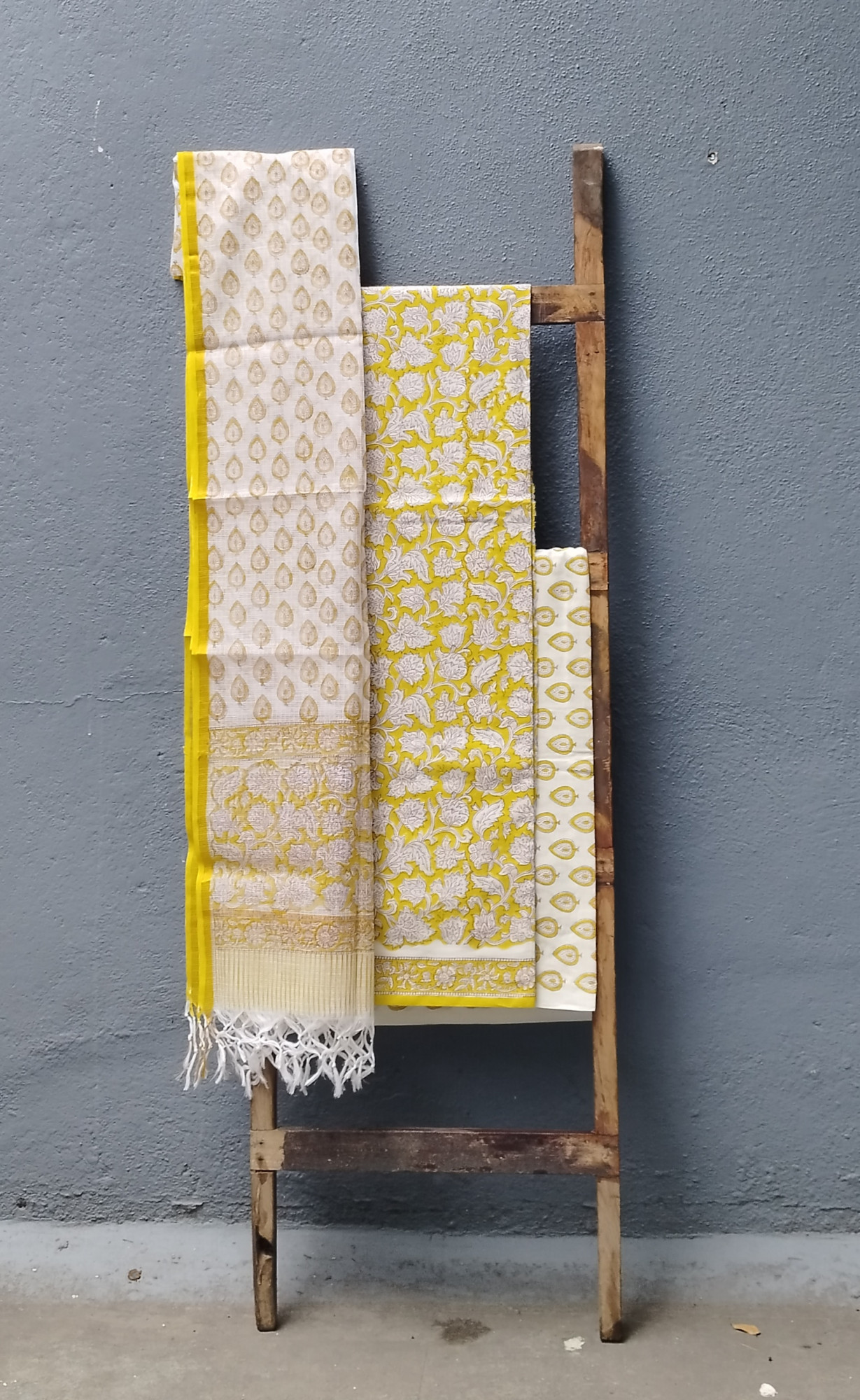 Cotton Unstitched Dress Suit