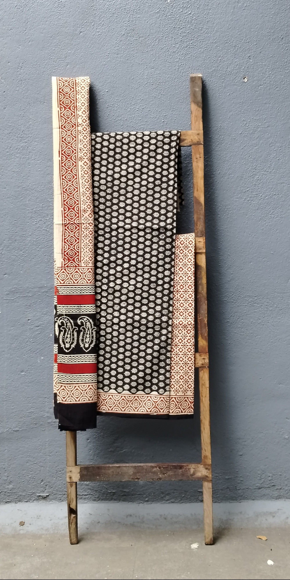 Cotton Unstitched Dress Suit