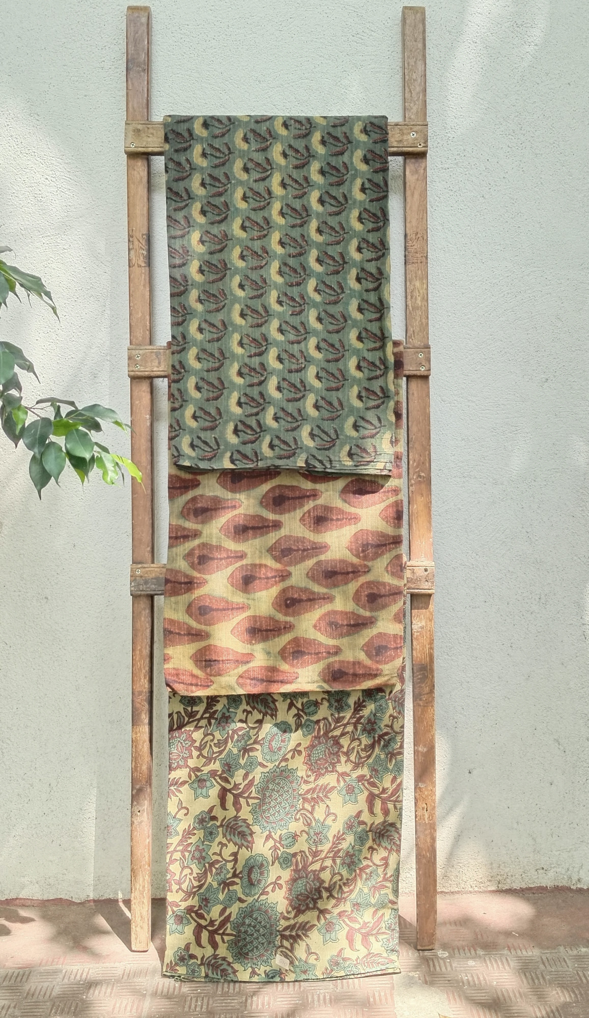 Vanaspati Print Unstitched Cotton Fabric