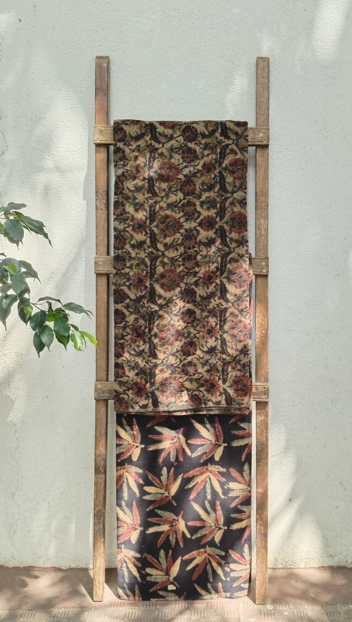 Vanaspati Print  Unstitched  Cotton Fabric