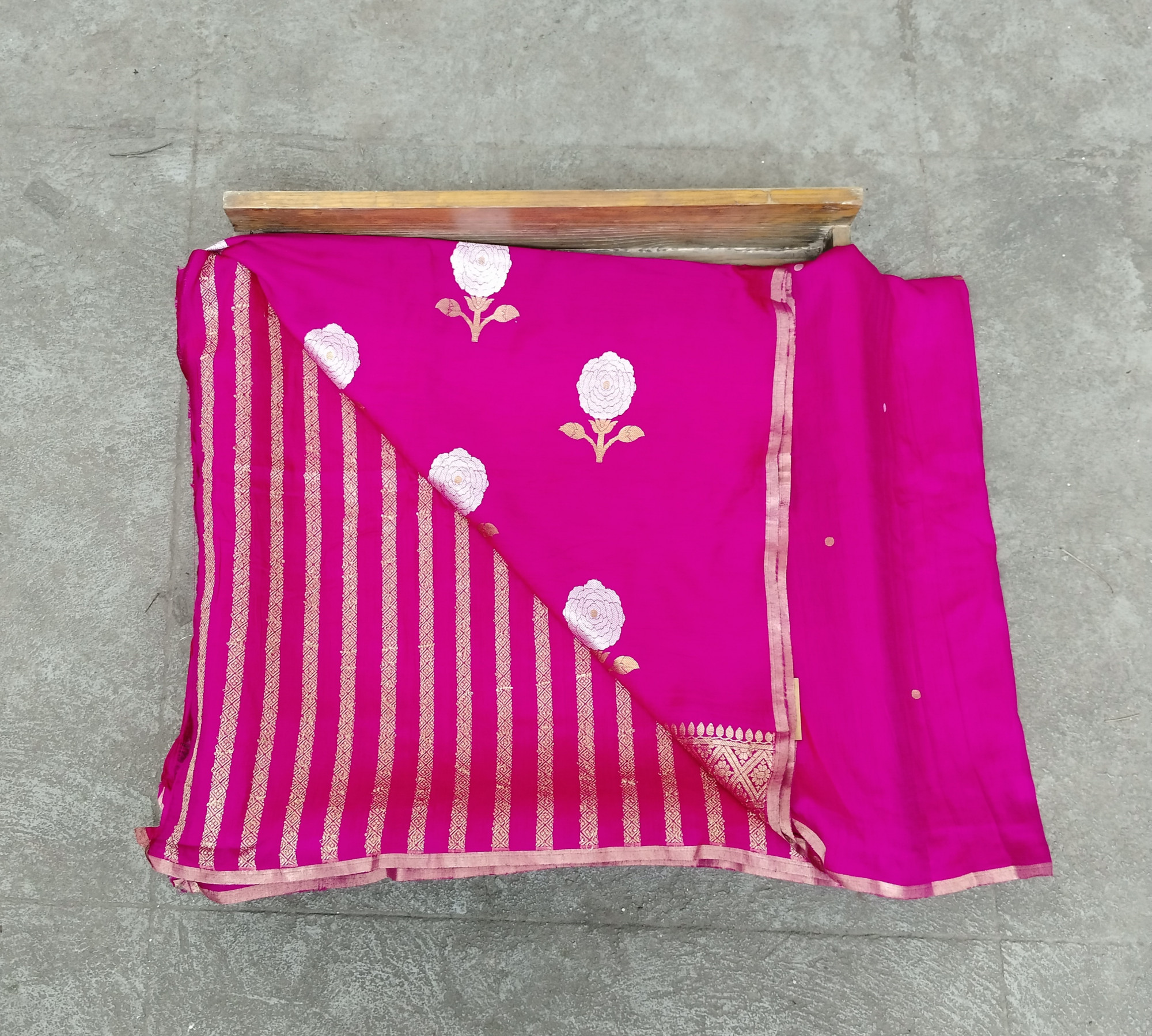 Handwoven Munga Silk Saree