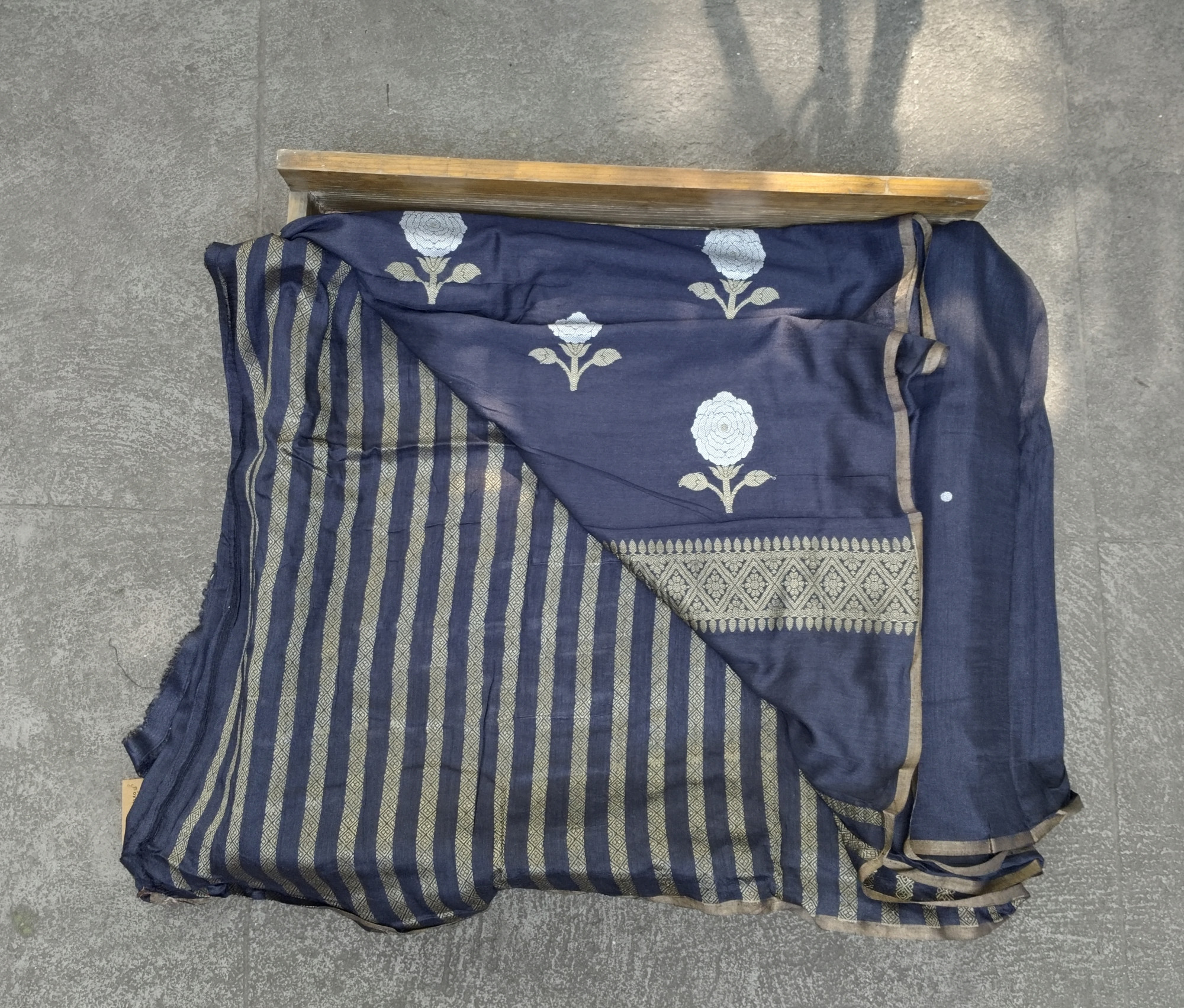 Handwoven Munga Silk Saree