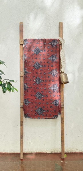 Assam Silk  Unstitched  Fabric