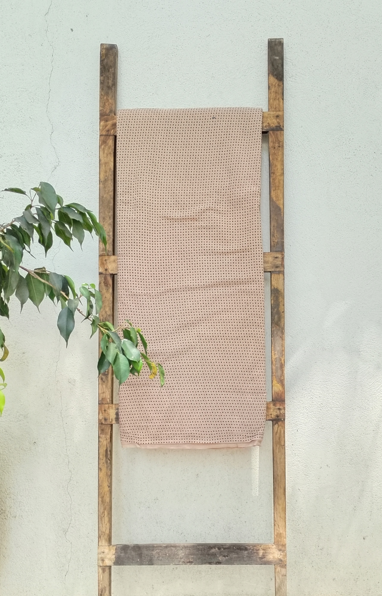 Dotted Print Unstitched Cotton Fabric