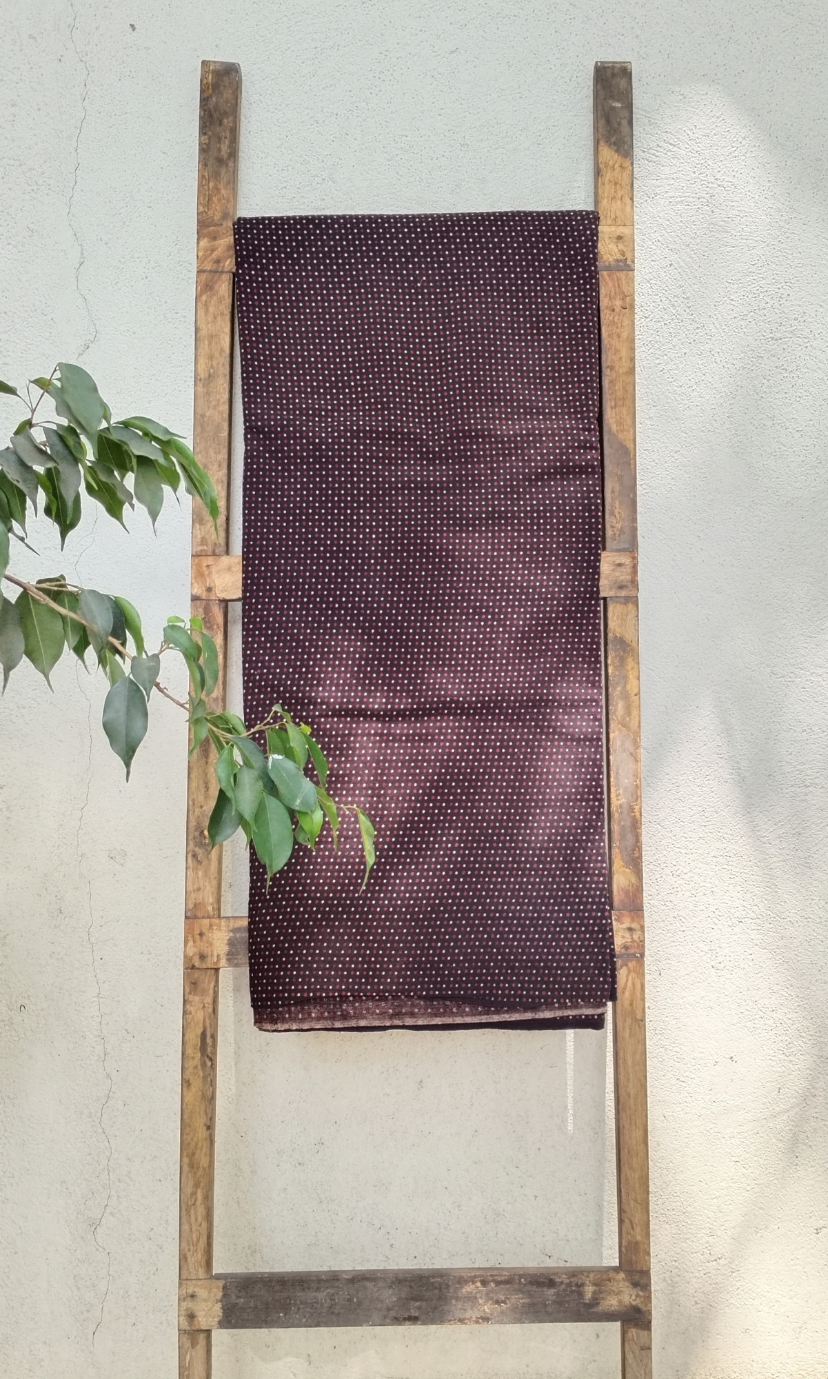 Dotted Print Unstitched Cotton Fabric