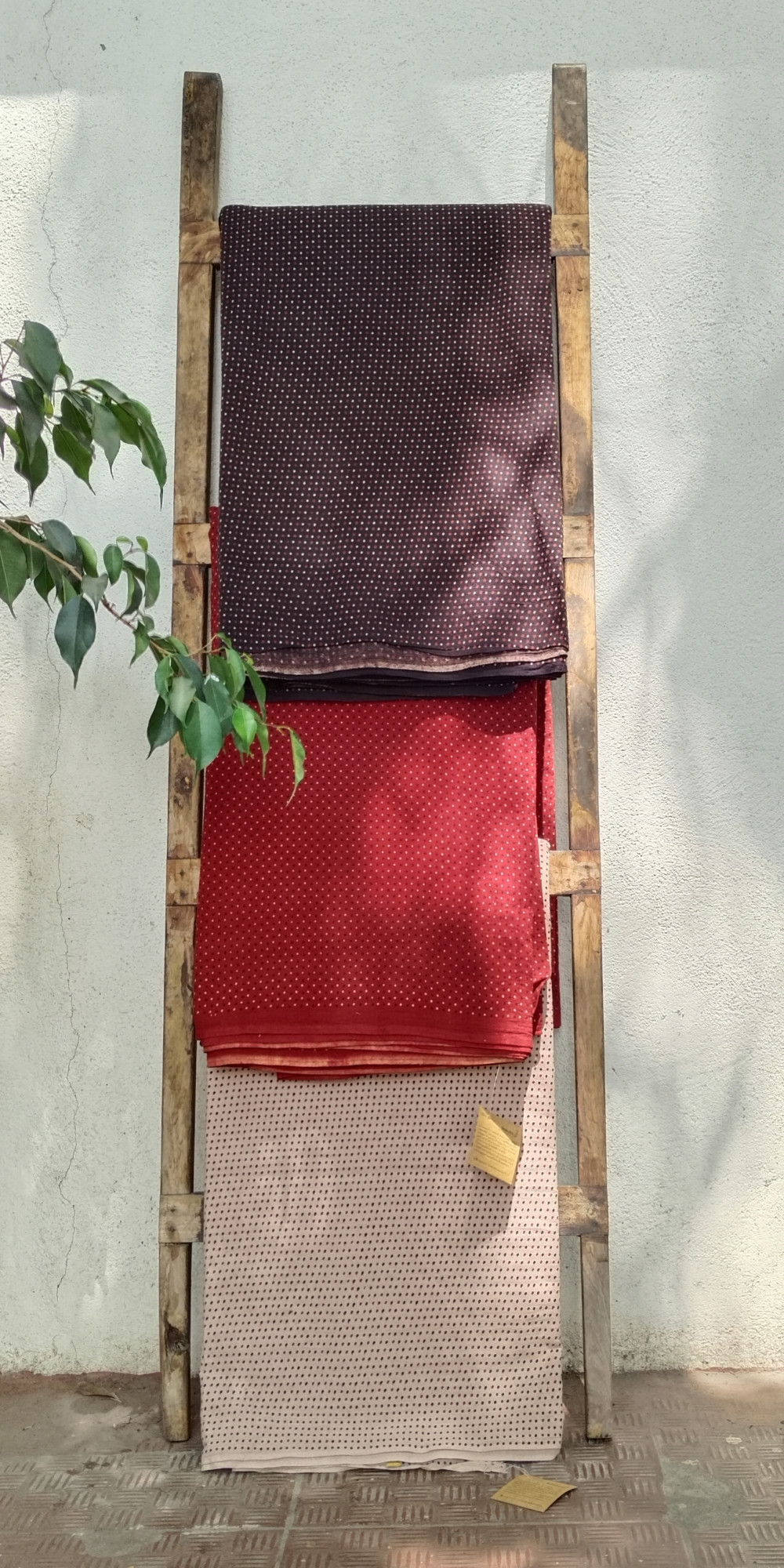 Dotted Print  Unstitched  Cotton Fabric