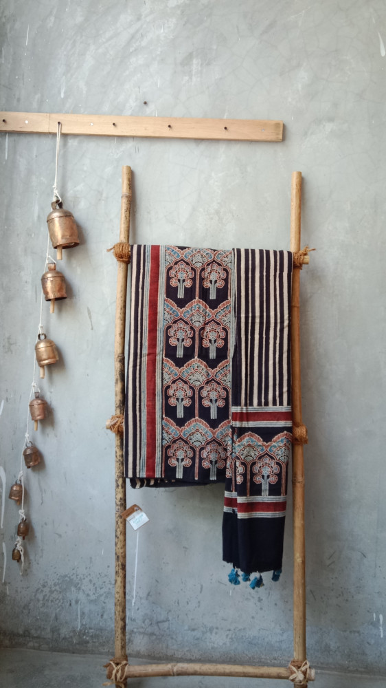 Image of Ajrakh Handblock Suit Set
