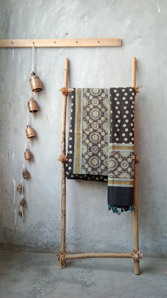 Image of Ajrakh Handblock Suit Set