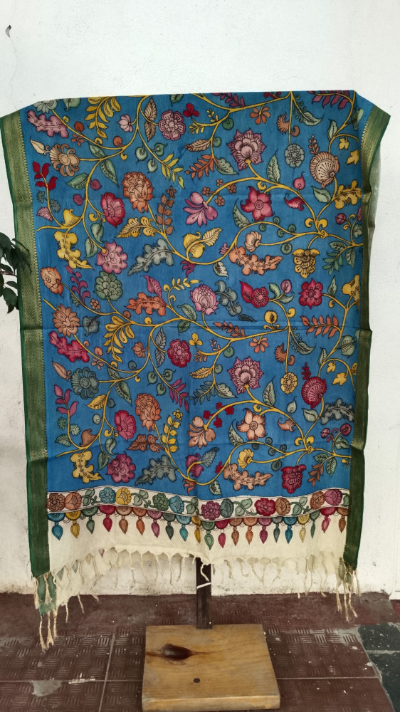 Image of Hand Painted Kalamkari Dupatta