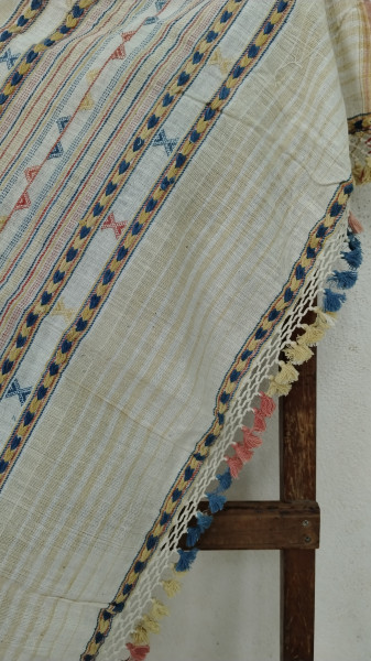 Handwoven Bhujodi Dupatta