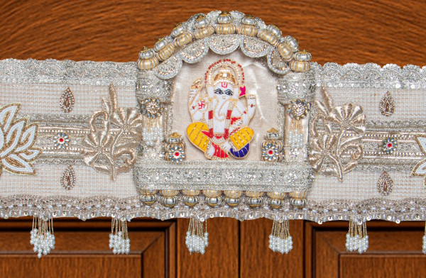 EXCLUSIVE MULTI THREAD GANPATI TEMPLE JHAROKHA BANDARWAL TORAN HOME DECORE