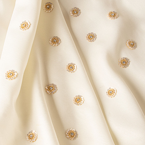 Round Sequin & Pearl Embellishment Motif